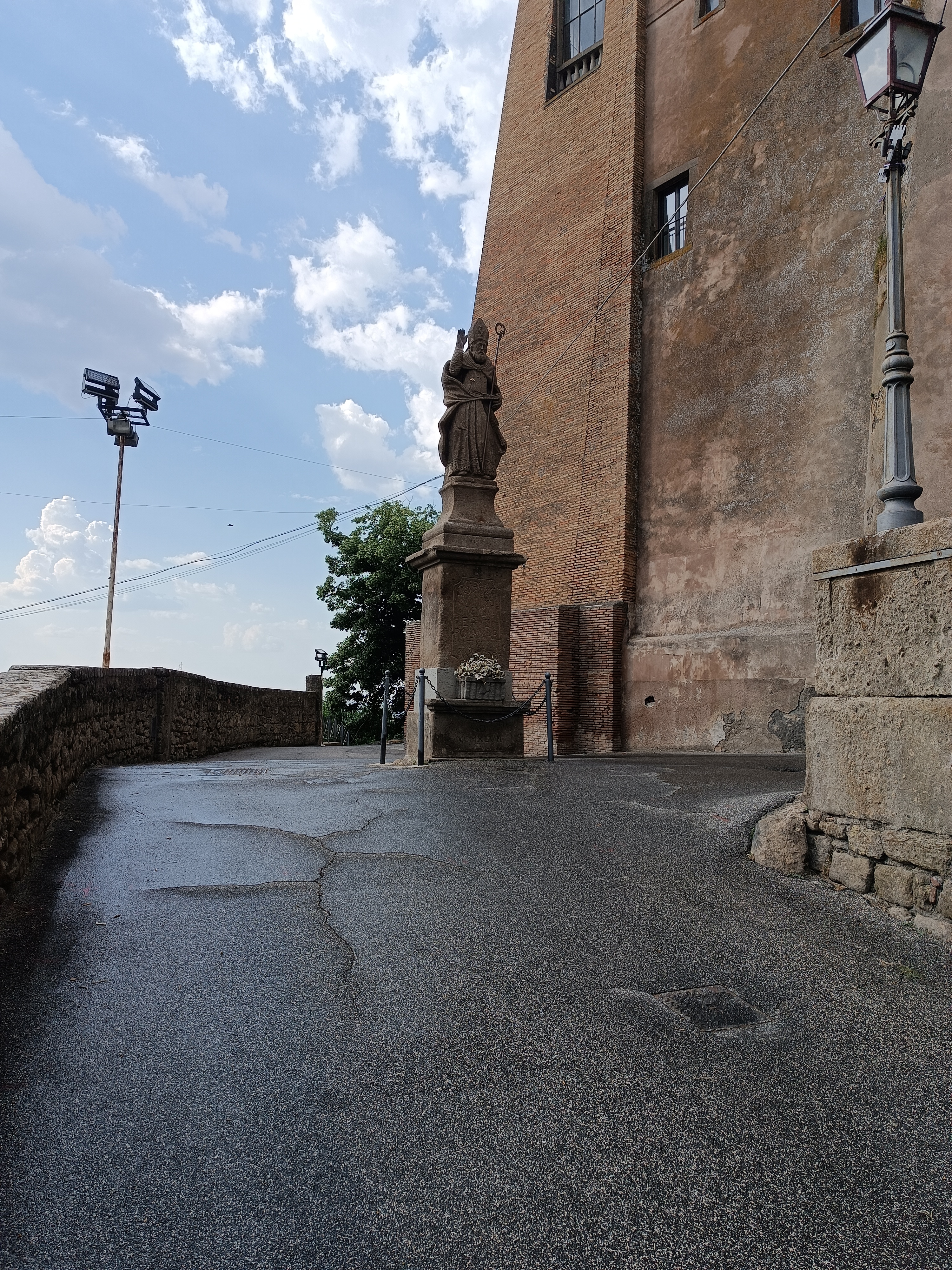 Statua di Sant'Anselmo